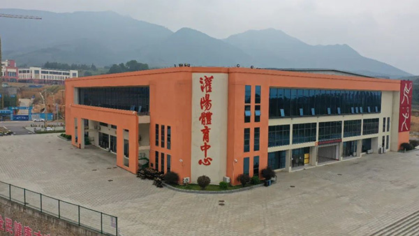 当晚还将举, 自然风光