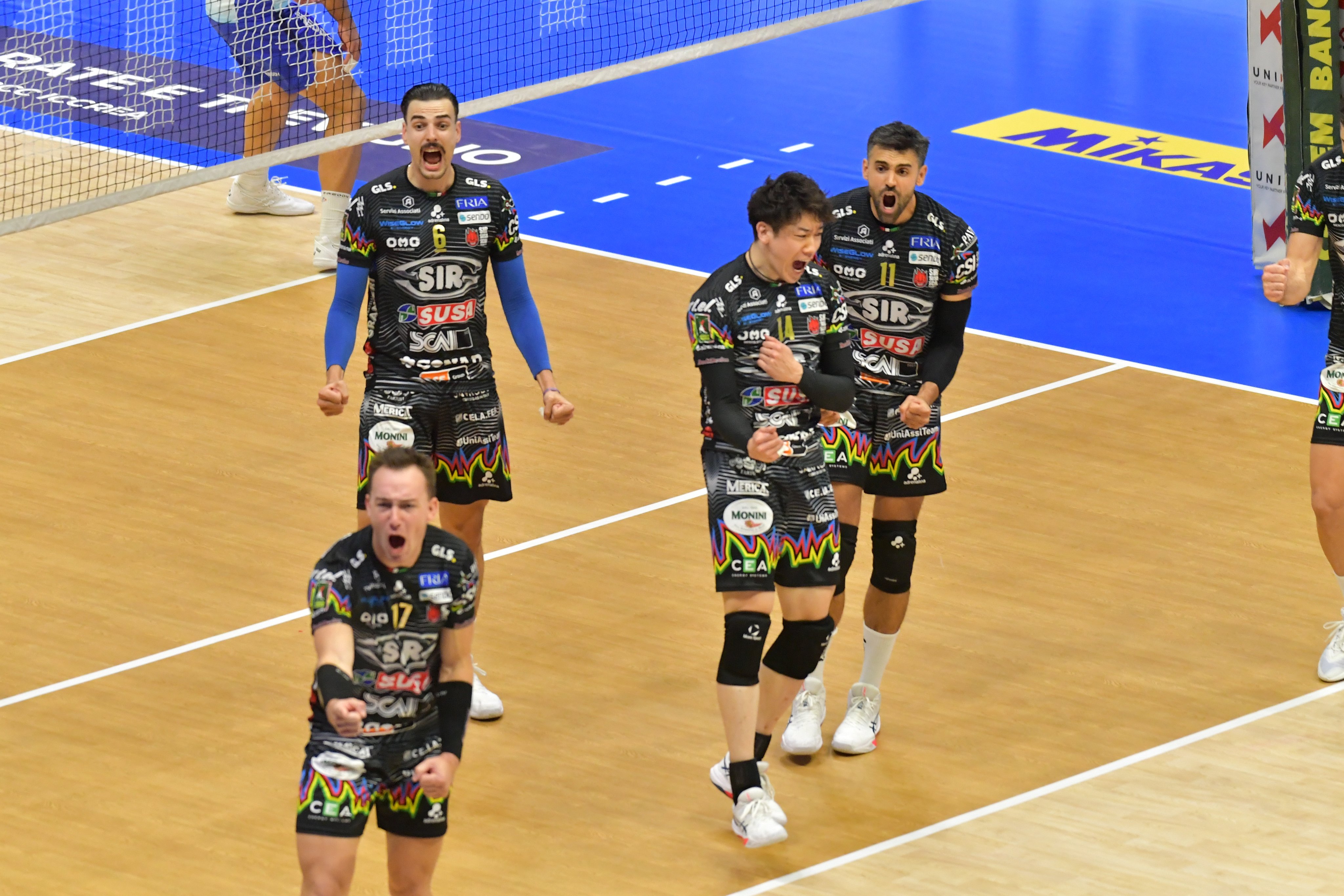 yid, 大振, 到主场后 yid, 大振, 到主场后